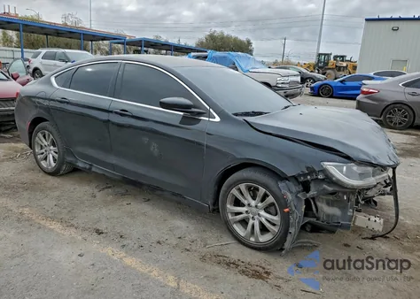 2016 Chrysler 200 Limited z USA, uszkodzony, nr VIN 1C3CCCAB2GN101435